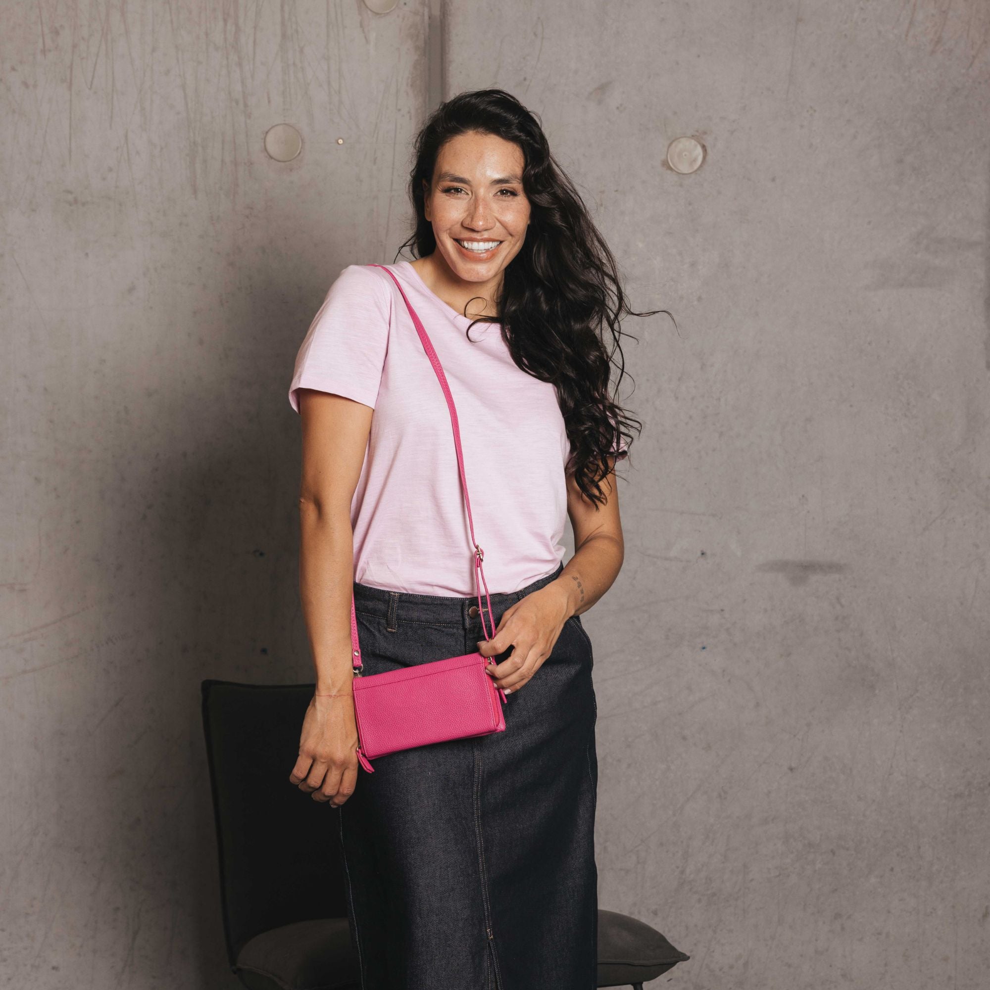 Roxie Fuschia Multi-Pocket Crossbody Wallet