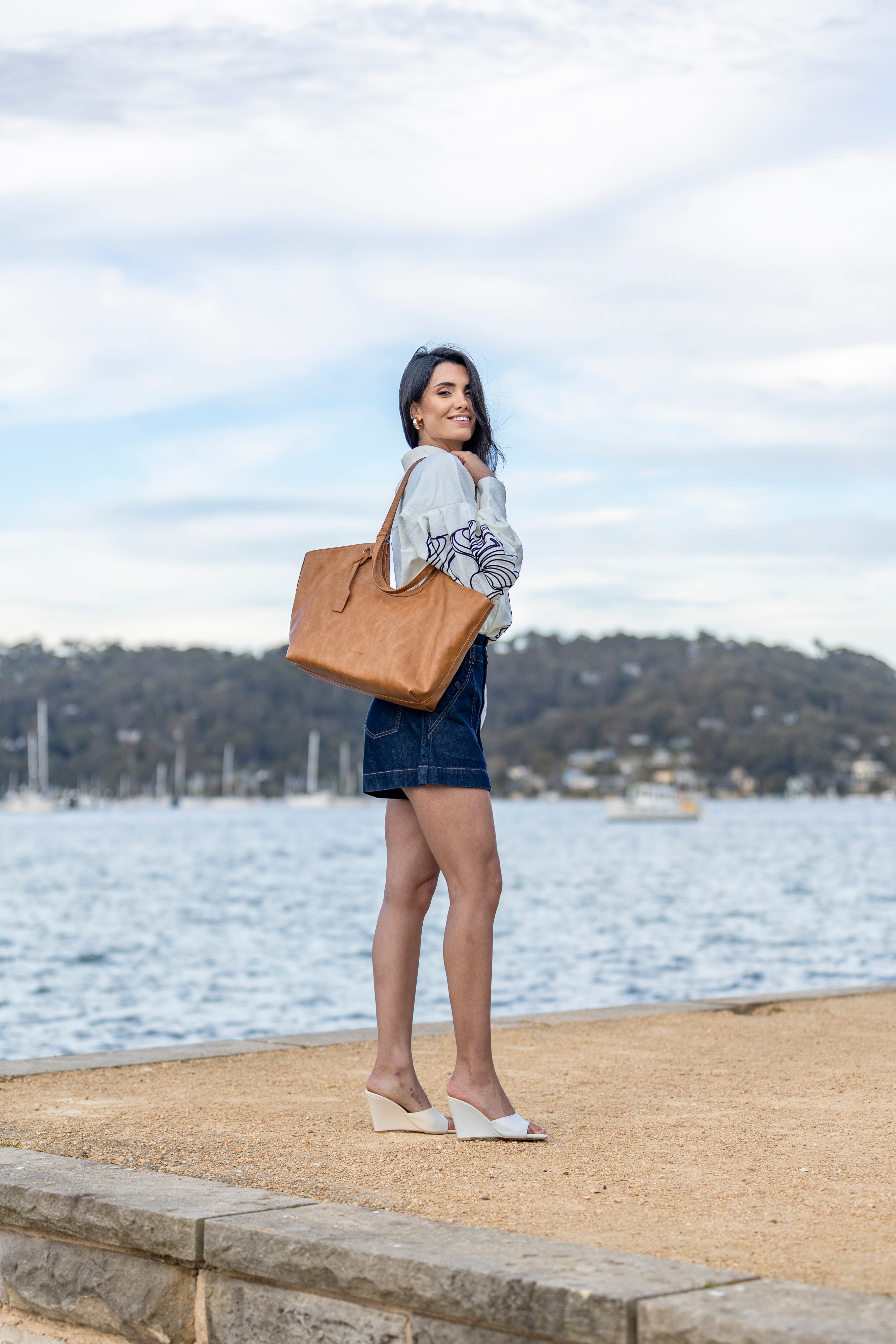 Cielo Tan 3 Piece Handbag Tote