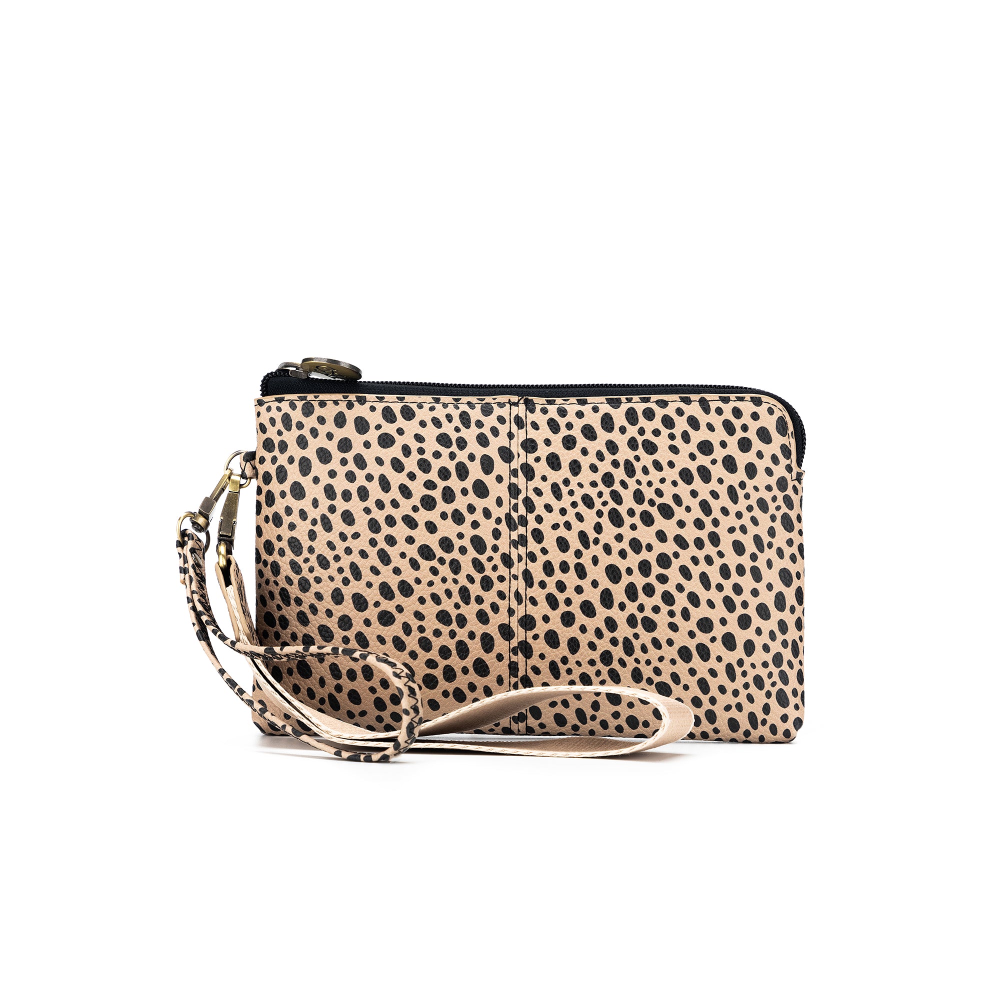 Lylah Pebbled Pouch